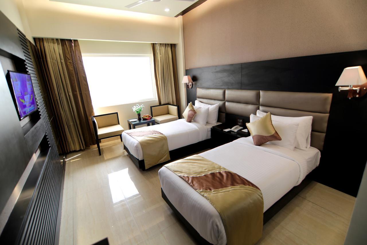 Hotel Grand Orchid Haridwār Exterior foto